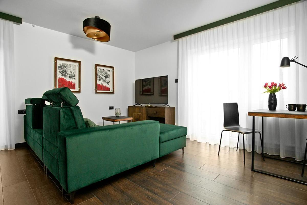 Near Sanktuarium Beautiful View And Free Parking Apartament Kraków